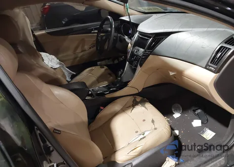 2011 Hyundai Sonata Limited z USA, uszkodzony, nr VIN 5NPEC4AC2BH139890